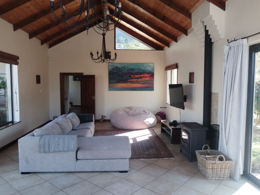 To Let 4 Bedroom Property for Rent in Kenrock Country Estate Western Cape